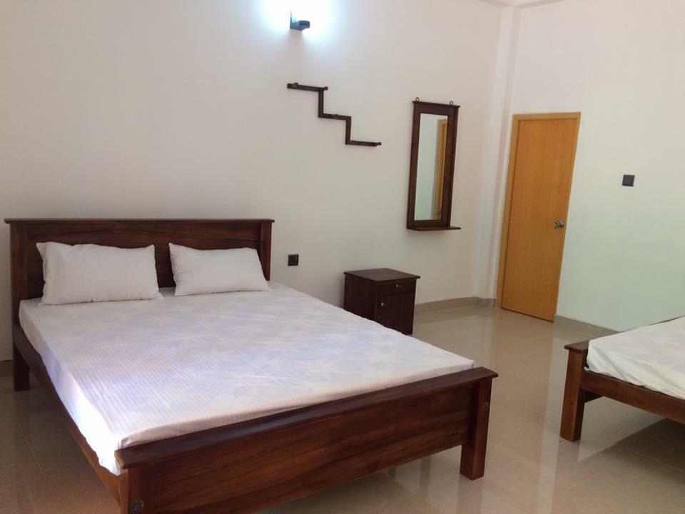 Punkalasa Tourist Lodge Анурадхапура Екстериор снимка