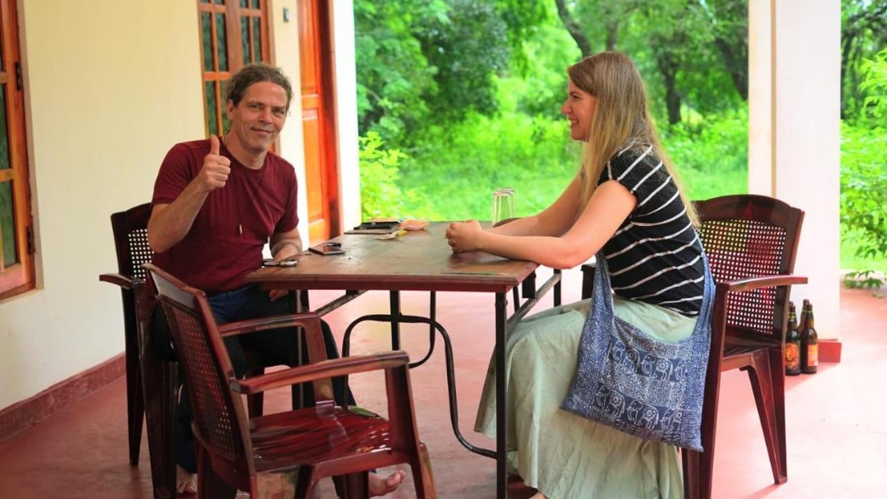 Punkalasa Tourist Lodge Анурадхапура Екстериор снимка